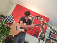 Levi Weaver house show in Eugene July 2012, photo by Daniel Temmesfeld, cc 2012