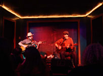Peter Mulvey and Jeffrey Foucault in Eugene 2010, photo by Margaret OBrien - Emobie Photography, cc 2010