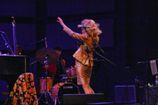 Nellie McKay in Oregon 2012, photo by Daniel Temmesfeld, cc 2012