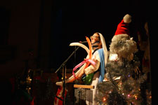 Sufjan Stevens Christmas Sing-a-Long tour 2012 in Portland, photo by Daniel Temmesfeld, cc 2012