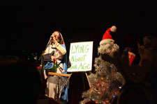 Sufjan Stevens Christmas Sing-a-Long tour 2012 in Portland, photo by Daniel Temmesfeld, cc 2012