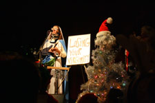 Sufjan Stevens Christmas Sing-a-Long tour 2012 in Portland, photo by Daniel Temmesfeld, cc 2012