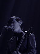 Tegan and Sara Quinn in Portland Sainthood Tour 2010, photo by Daniel Temmesfeld, cc 2010