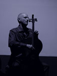 Erik Friedlander plays John Zorn’s Masada Book Two VOLAC, photo by Daniel Temmesfeld, cc 2011