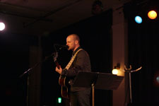 Derek Webb at WOW Hall Eugene 2011, photo by Daniel Temmesfeld, cc 2011