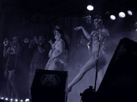 Yard Dogs Road Show in Eugene 2010, photo by Daniel Temmesfeld, cc 2010